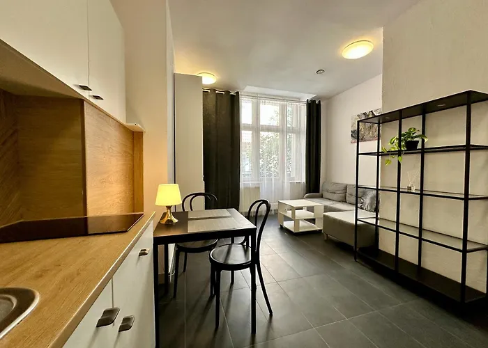 Kosciuszki Ii & Parking *